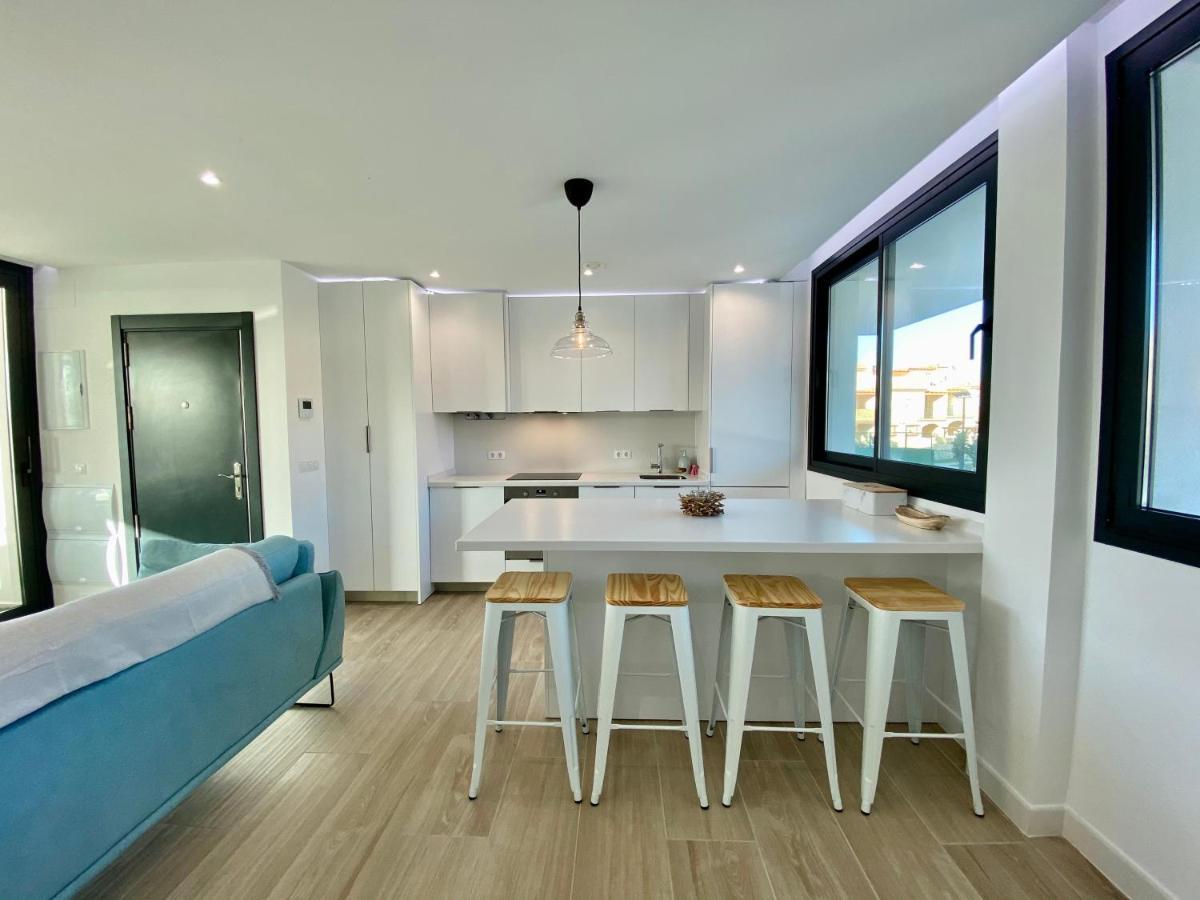 Cozy House - Modern, Pool, Parking, Wifi, Apartament *