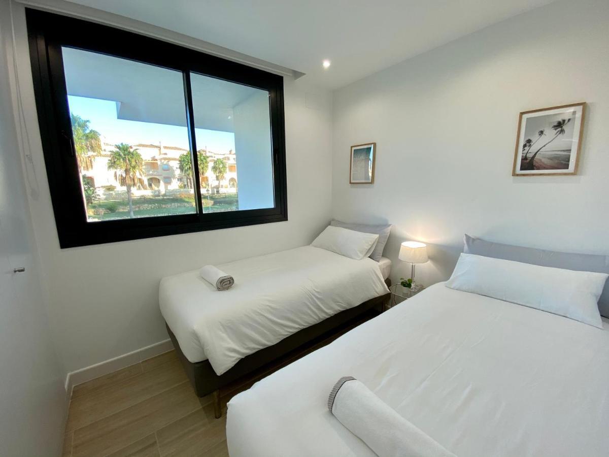 Cozy House - Modern, Pool, Parking, Wifi, Apartment